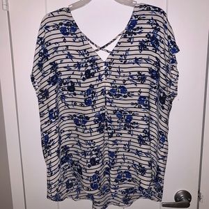 TORRID Floral Blouse Size 0